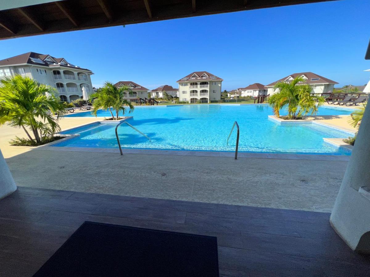 Ocho Rios Ocean Escape Apartment Richmond Exterior photo
